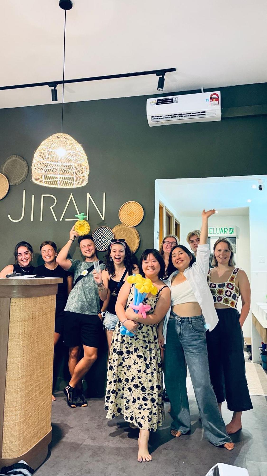Jiran Hostel コタキナバル エクステリア 写真